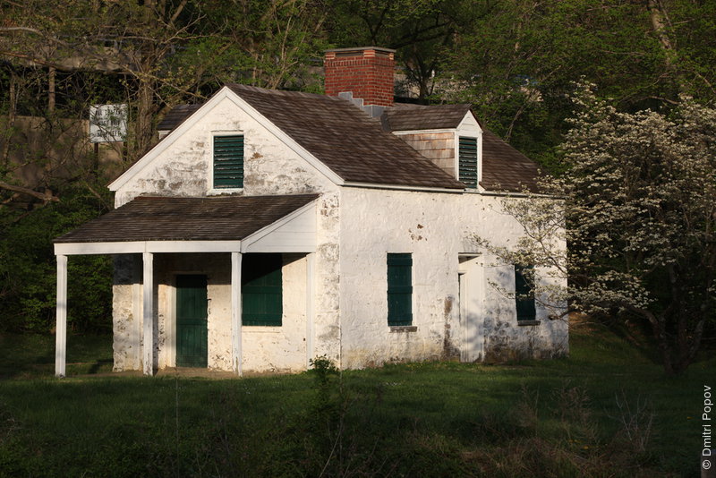 IMG_2621-chataqua-lockkeeper-house