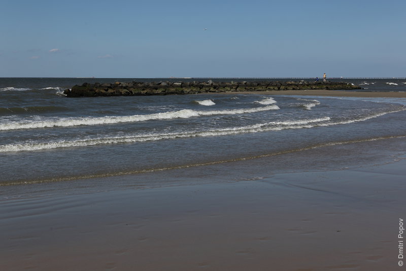 IMG_2922-beach-breakwater