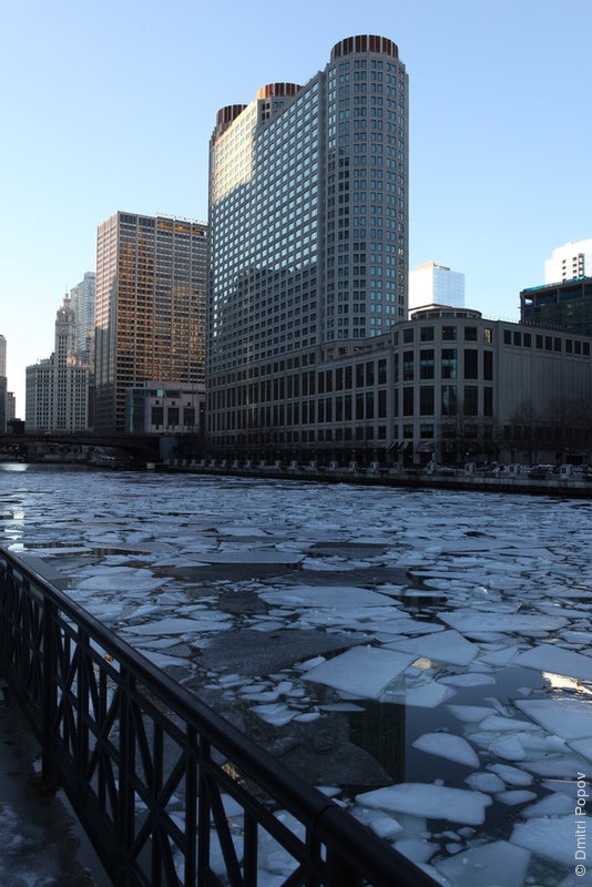 IMG_8943-chicago-river-ice